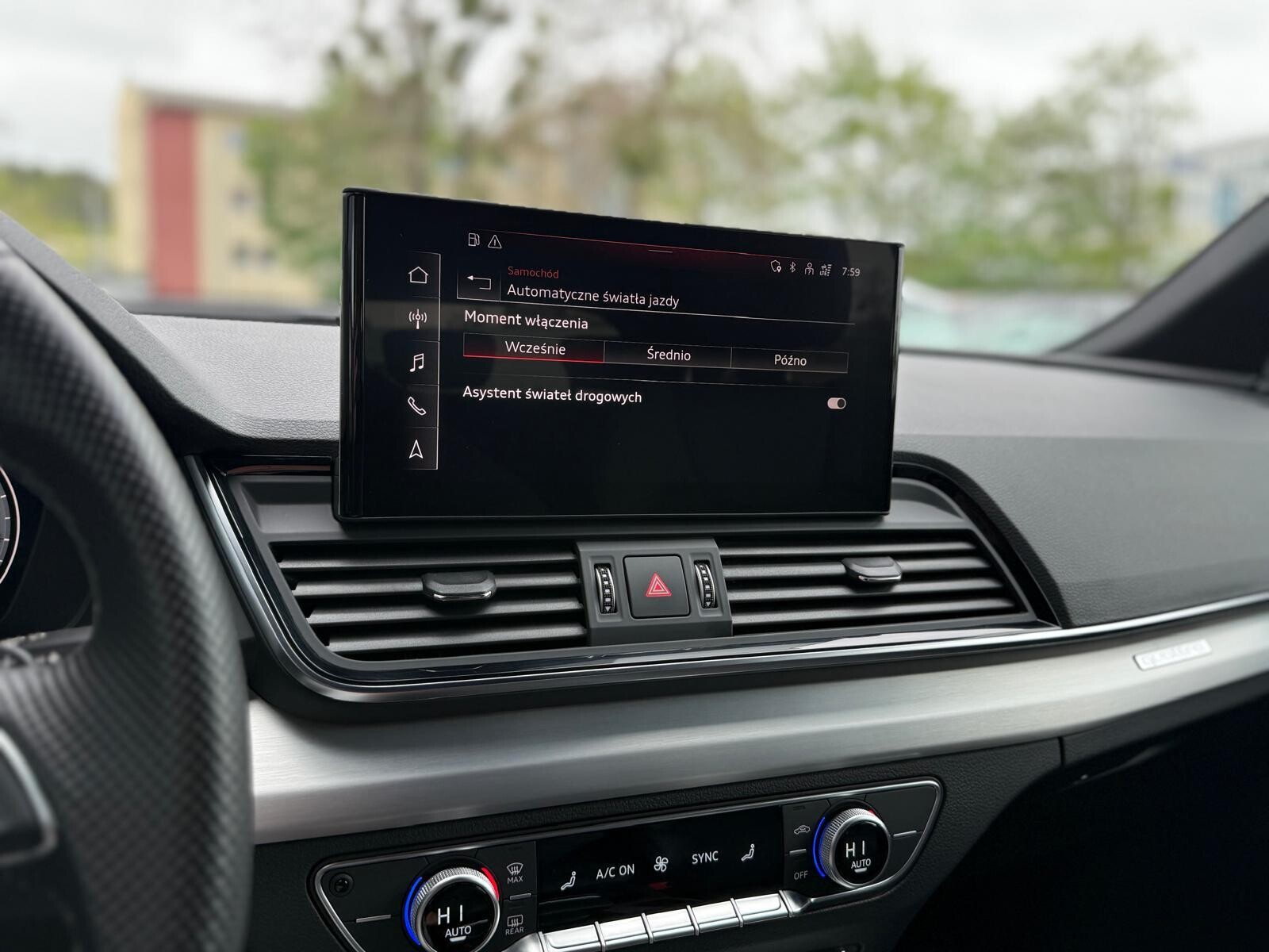 Audi Q5 Sportback TFSI e - zdjęcie 35