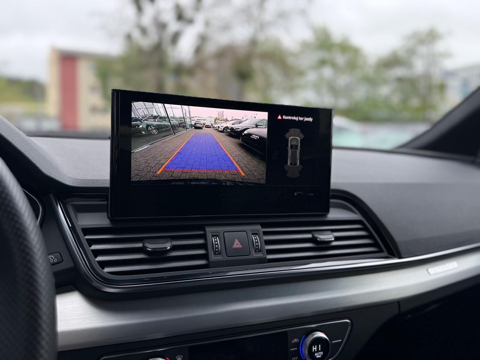 Audi Q5 Sportback TFSI e - zdjęcie 31