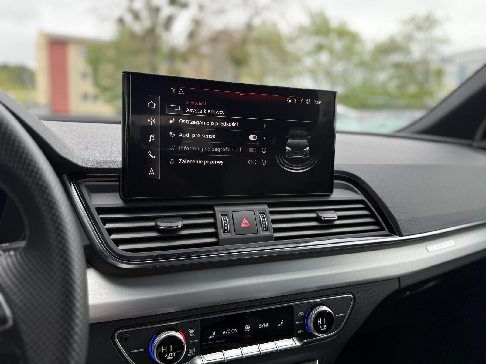 Audi Q5 Sportback TFSI e - zdjęcie 37