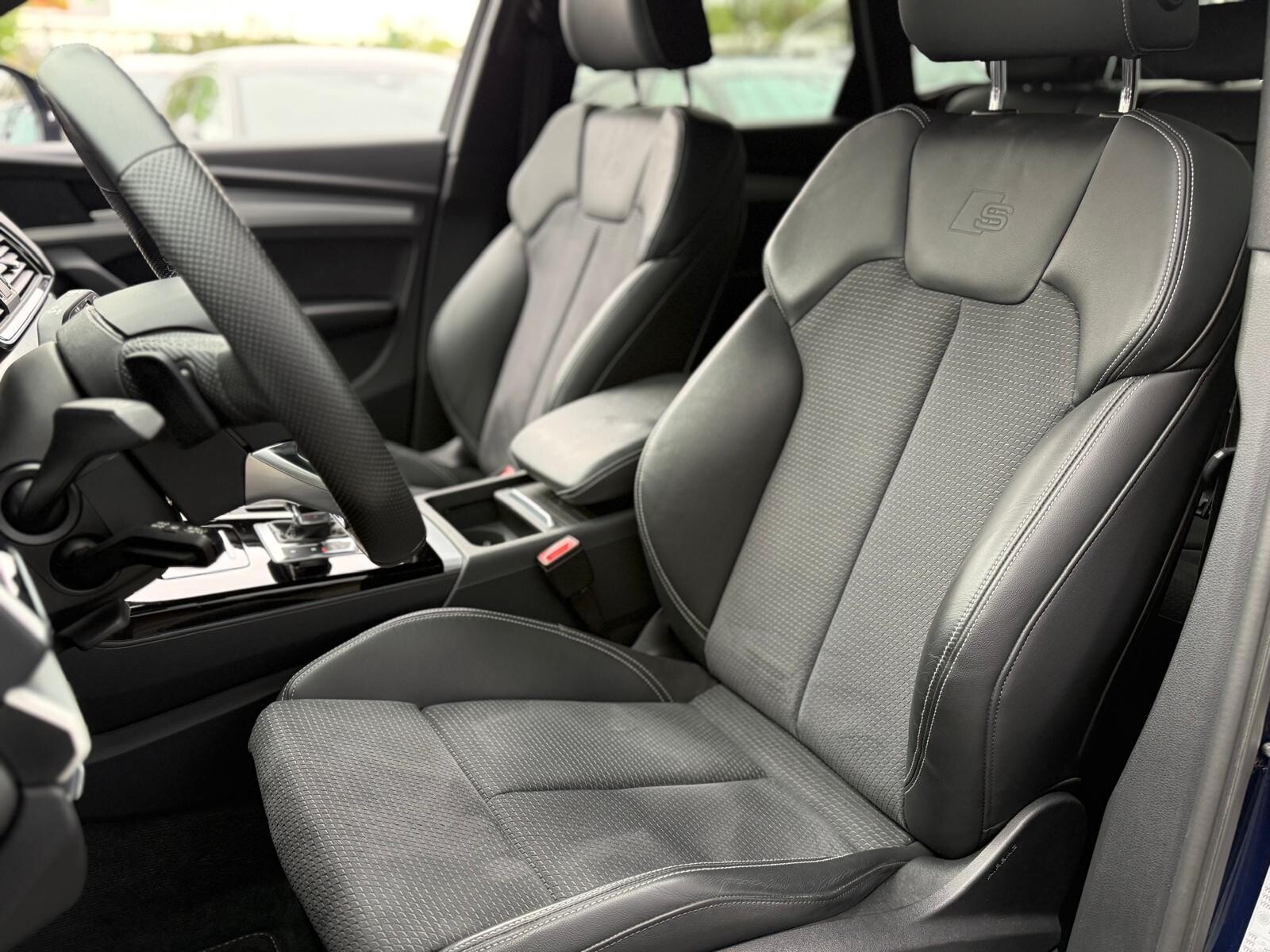 Audi Q5 Sportback TFSI e - zdjęcie 12