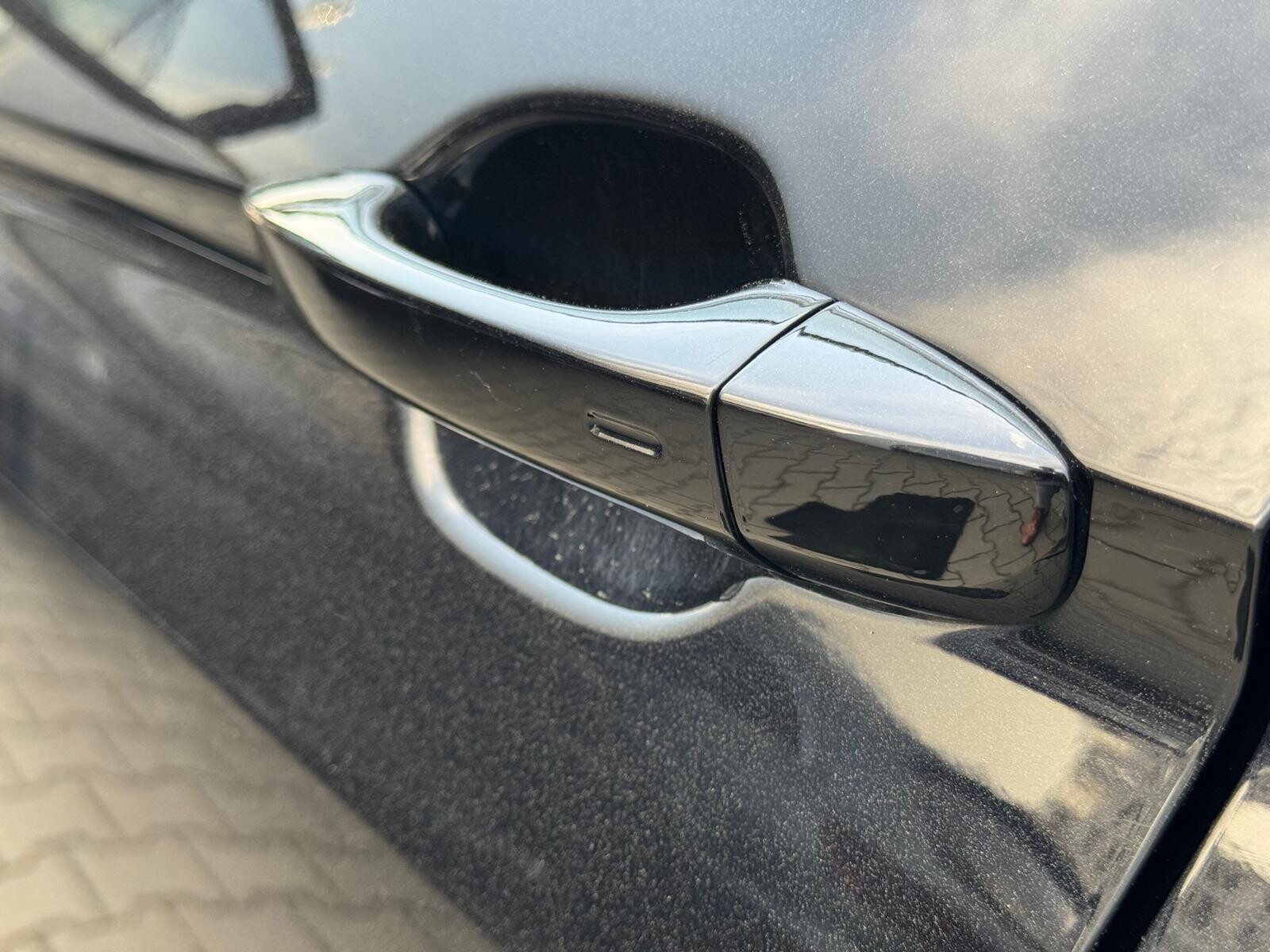 Volkswagen Tiguan - zdjęcie 9
