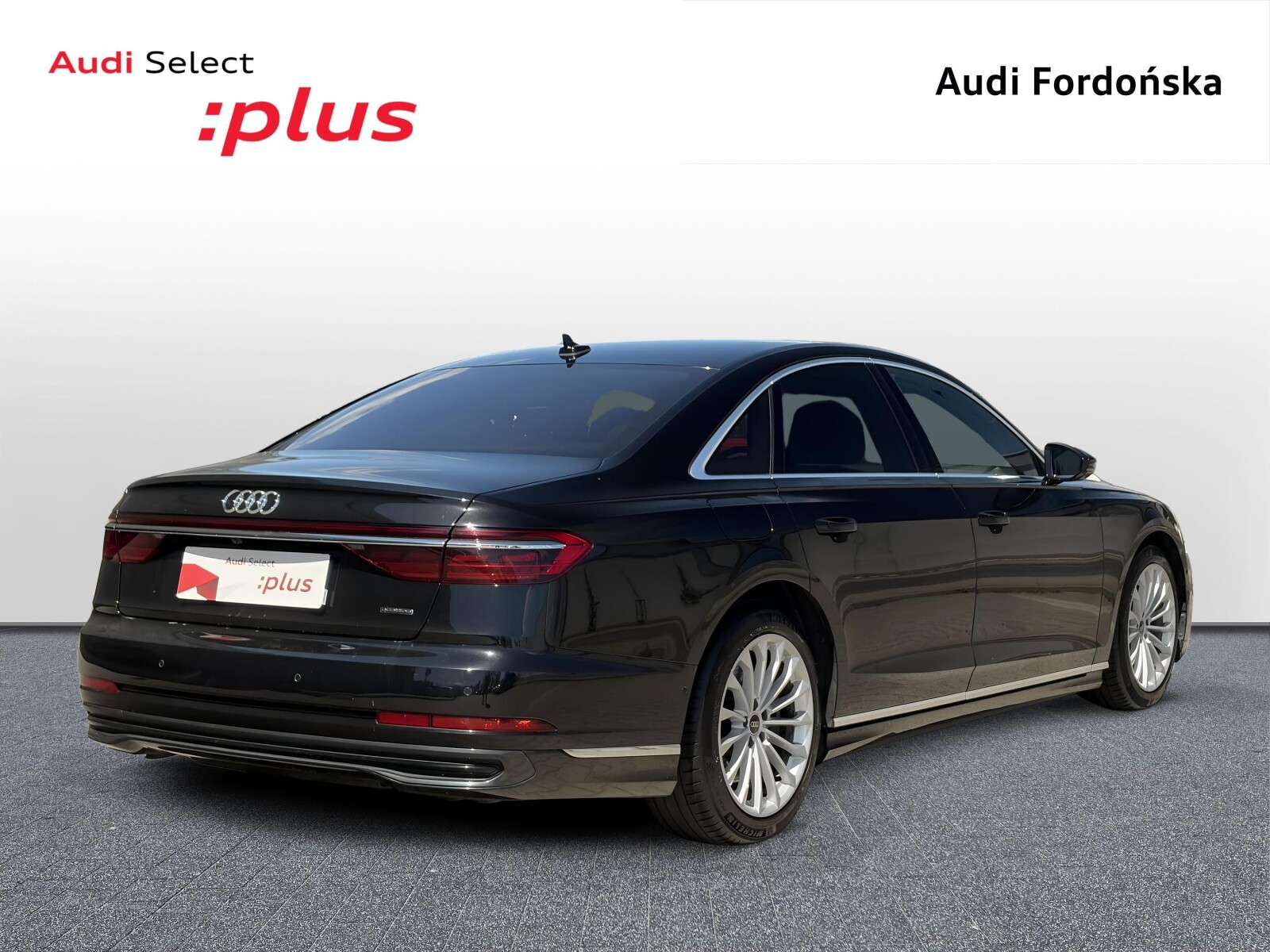 Audi A8 - zdjęcie 5