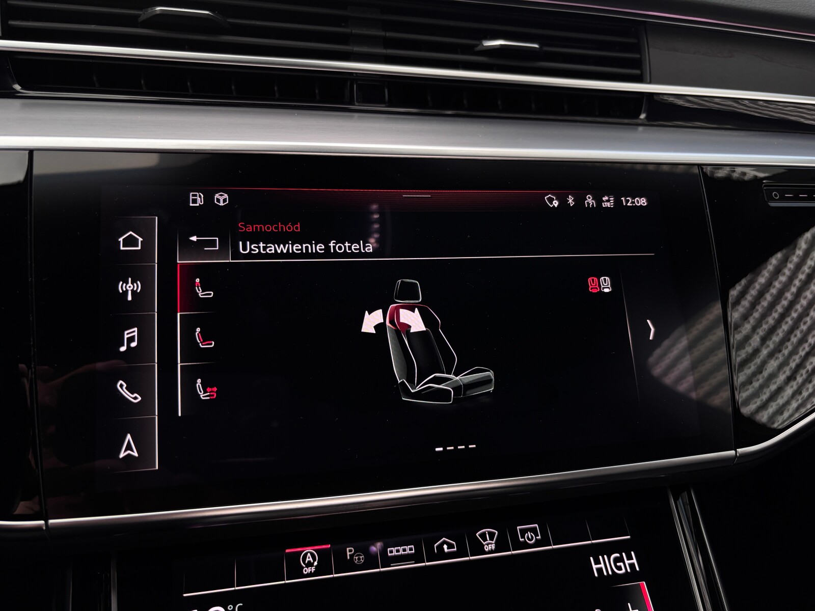 Audi A8 - zdjęcie 35