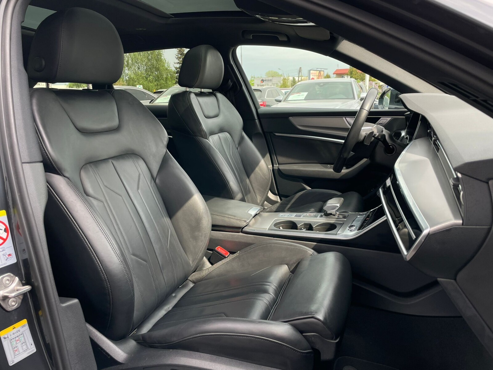Audi A6 Avant - zdjęcie 24