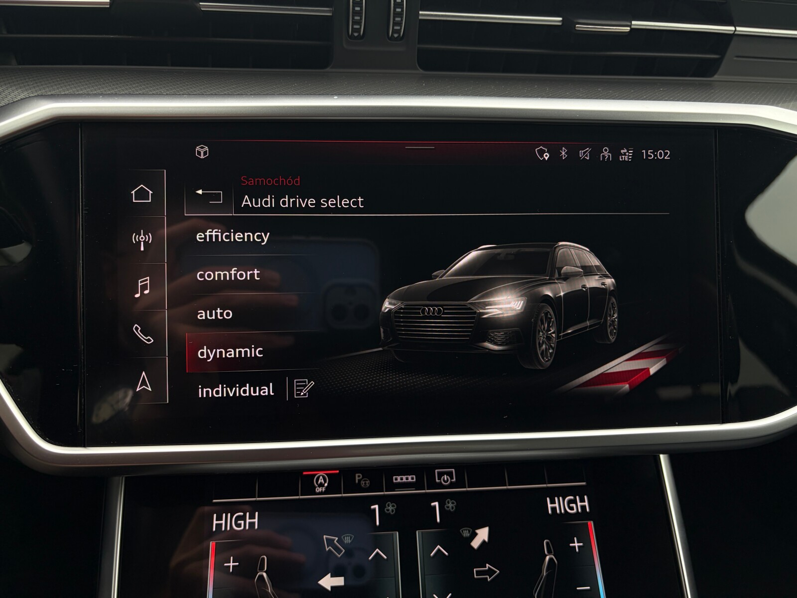 Audi A6 Avant - zdjęcie 32