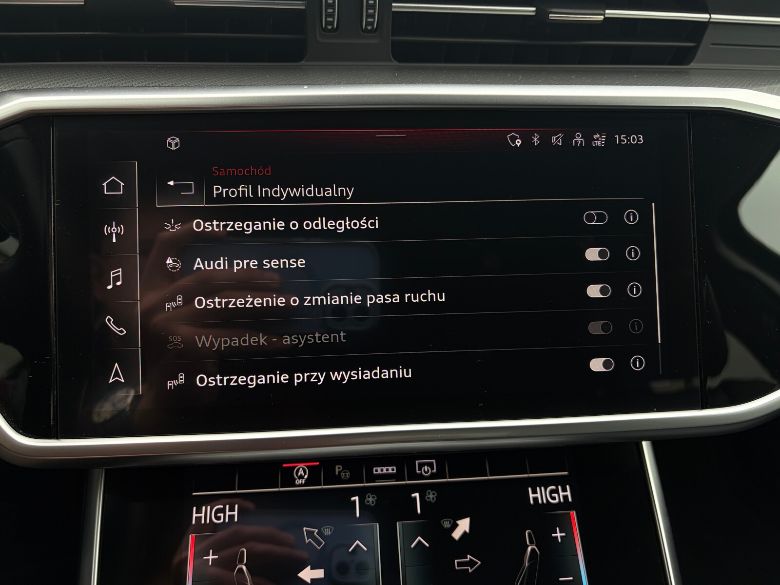 Audi A6 Avant - zdjęcie 35