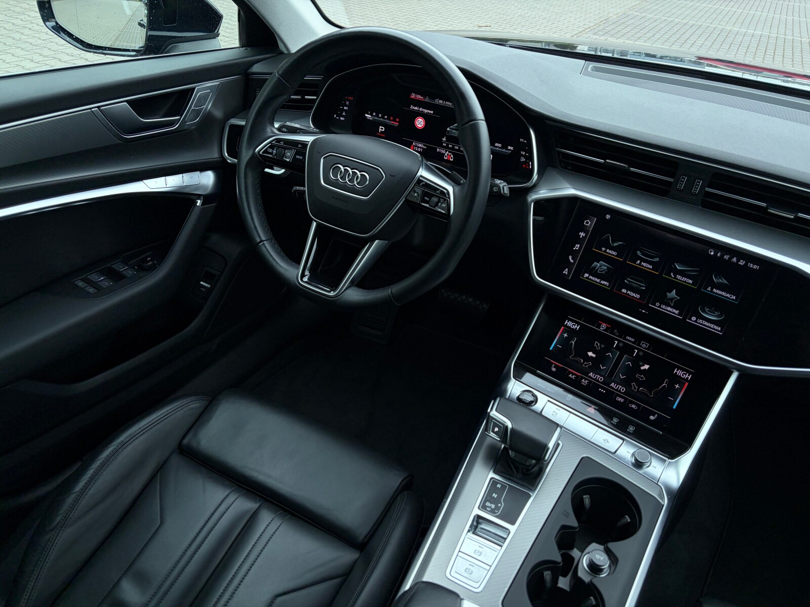 Audi A6 Avant - zdjęcie 18
