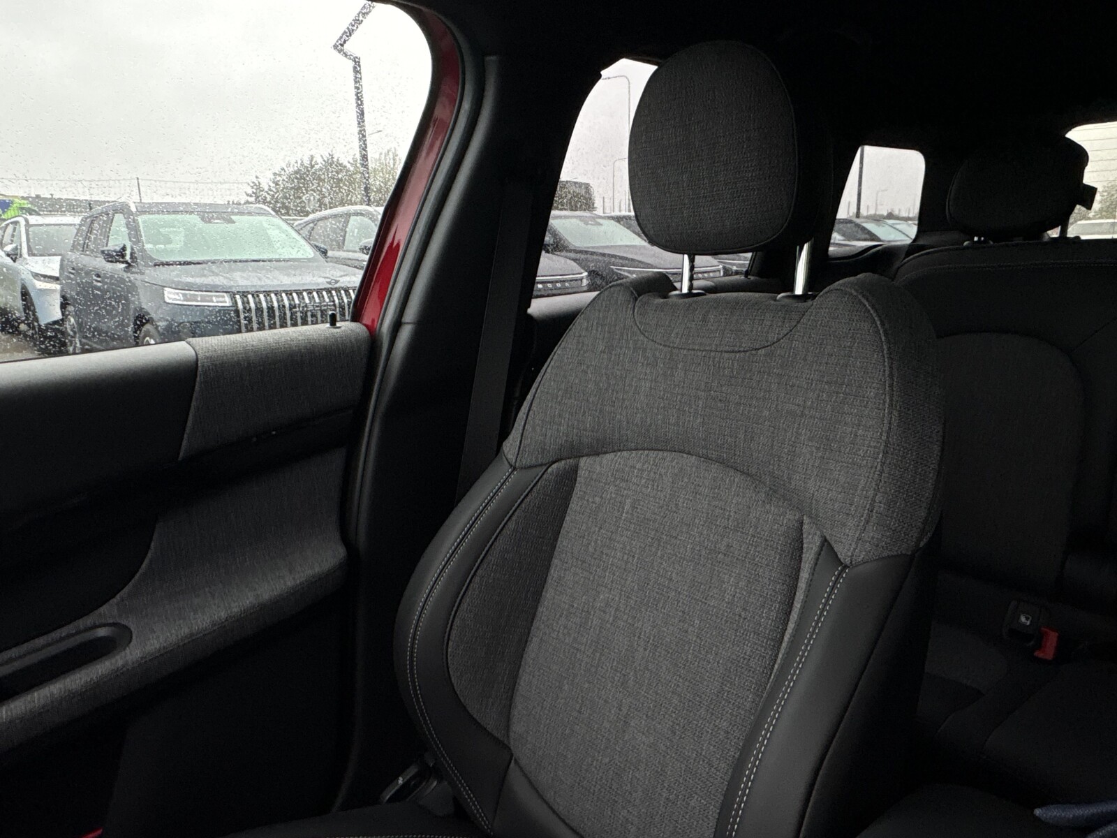 MINI Countryman - zdjęcie 13