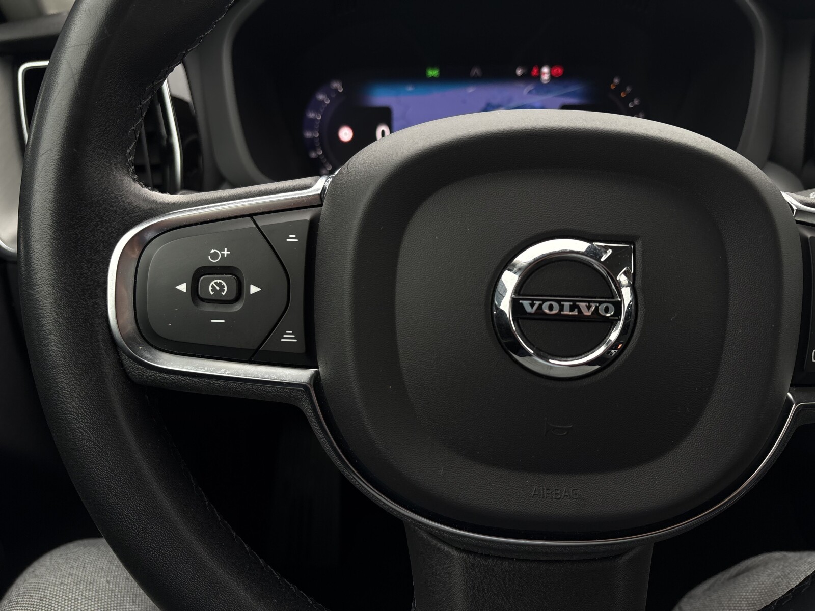 Volvo XC 60 - zdjęcie 14