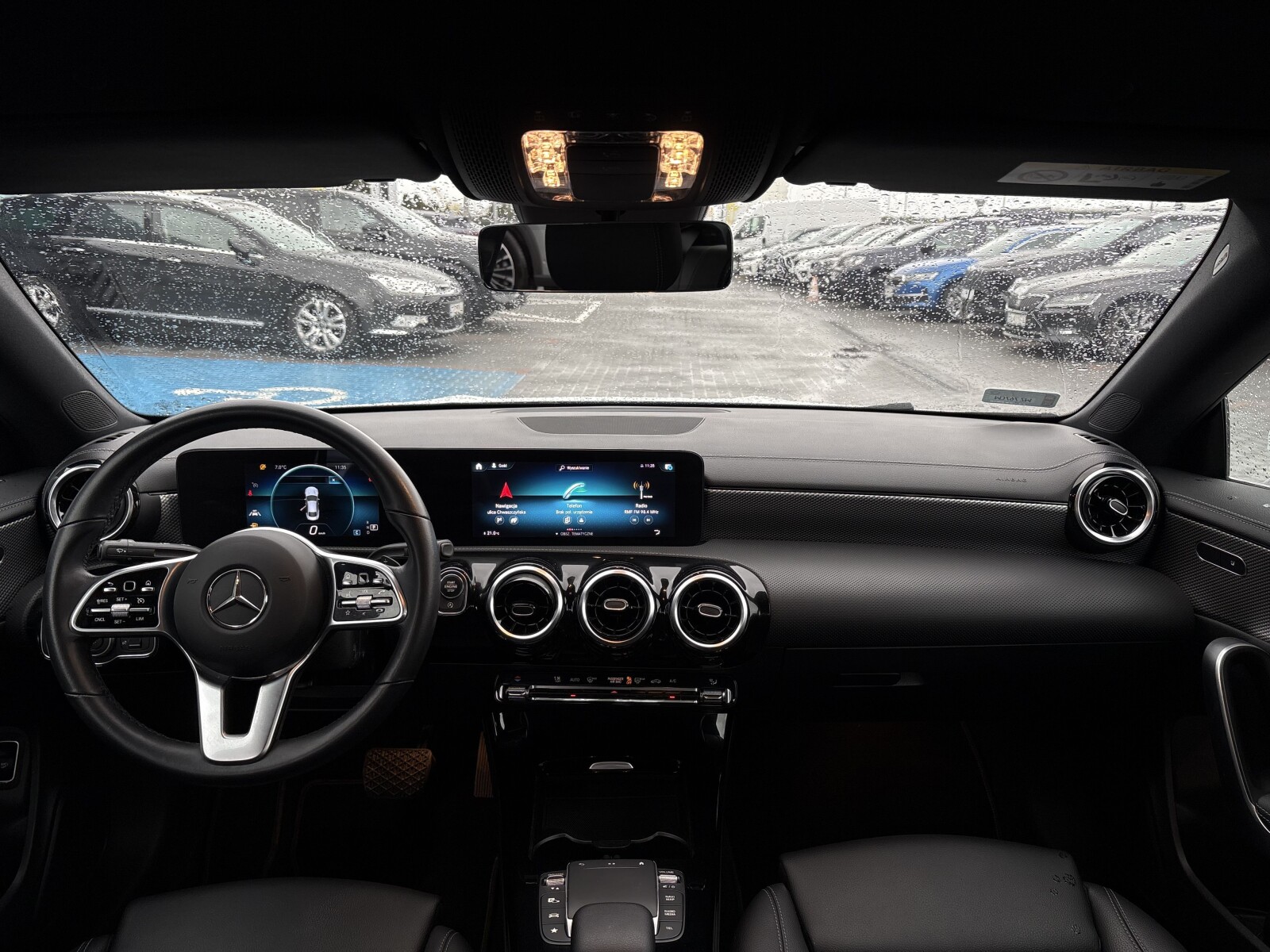 Mercedes-Benz CLA 200 - zdjęcie 19