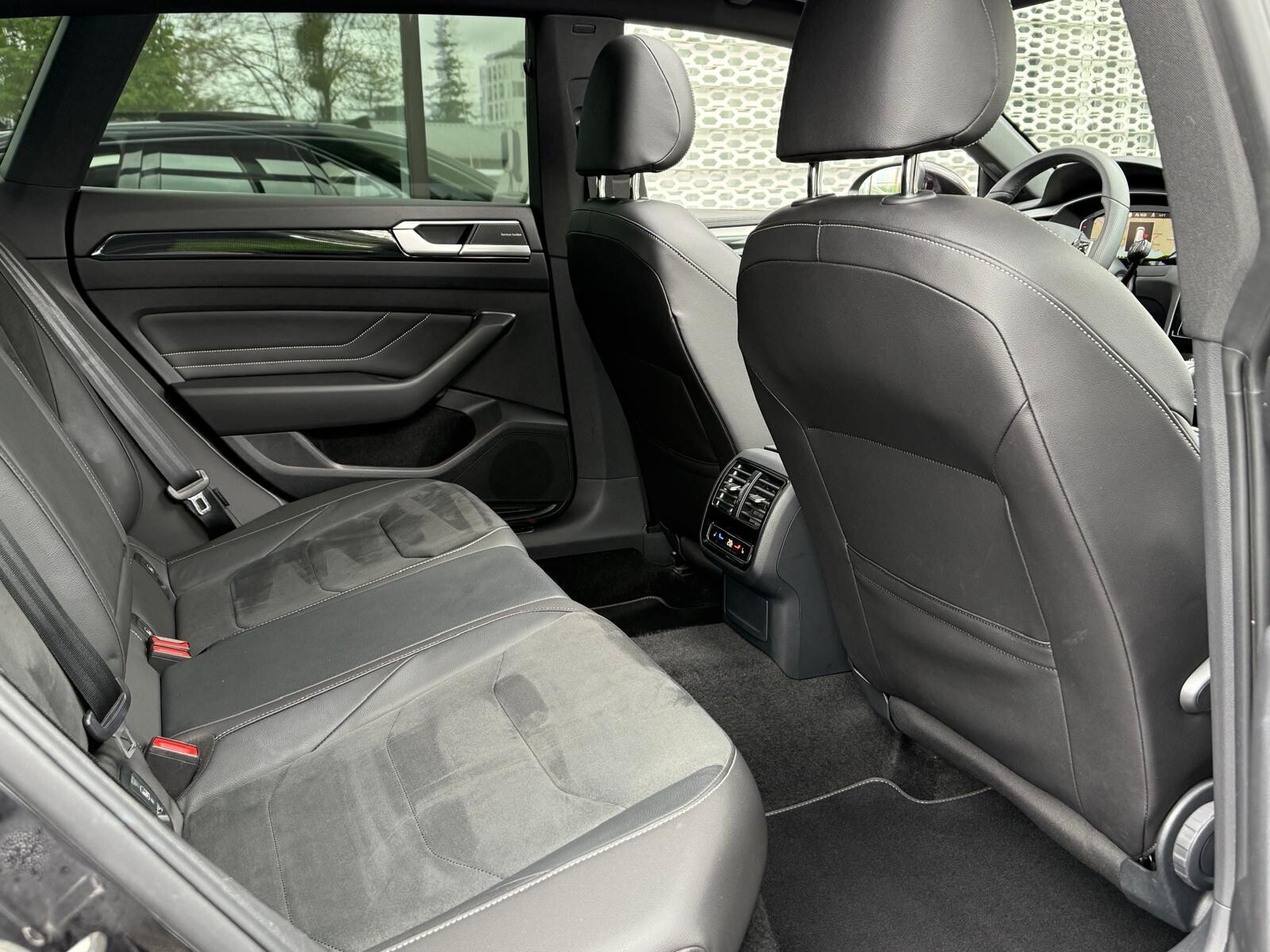 Volkswagen Arteon Shooting Brake - zdjęcie 22