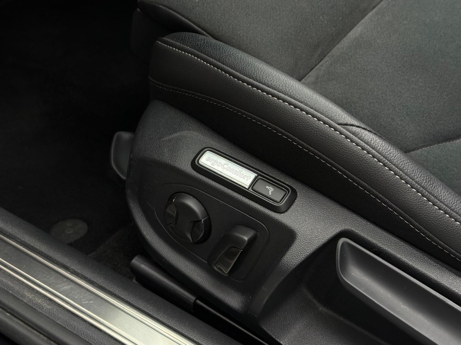 Volkswagen Arteon Shooting Brake - zdjęcie 18