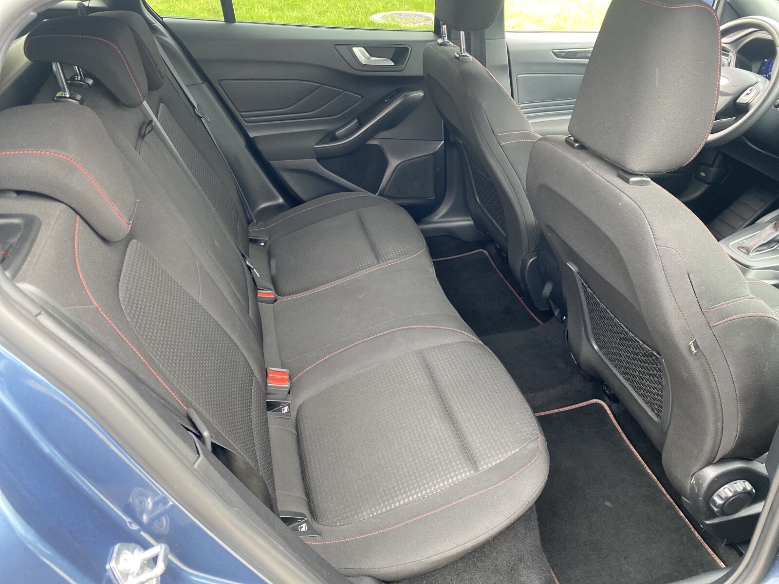 Ford Focus - zdjęcie 13