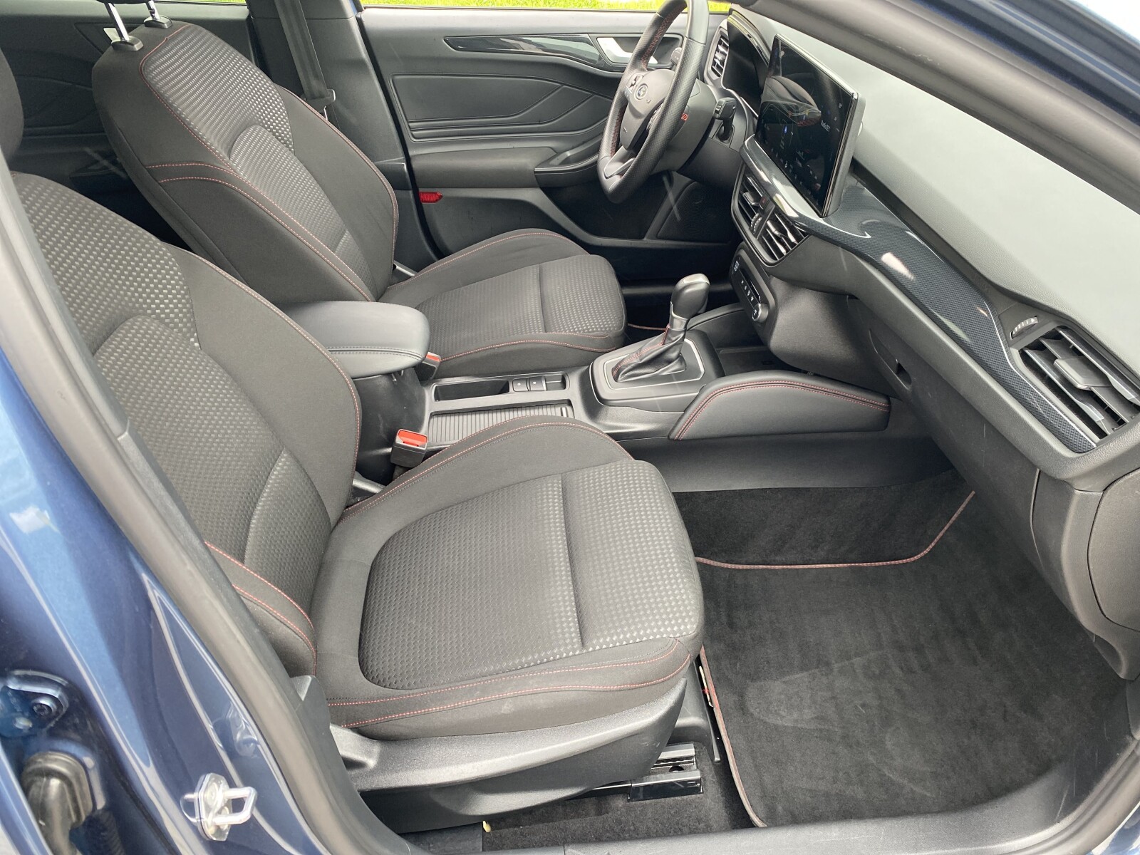 Ford Focus - zdjęcie 14