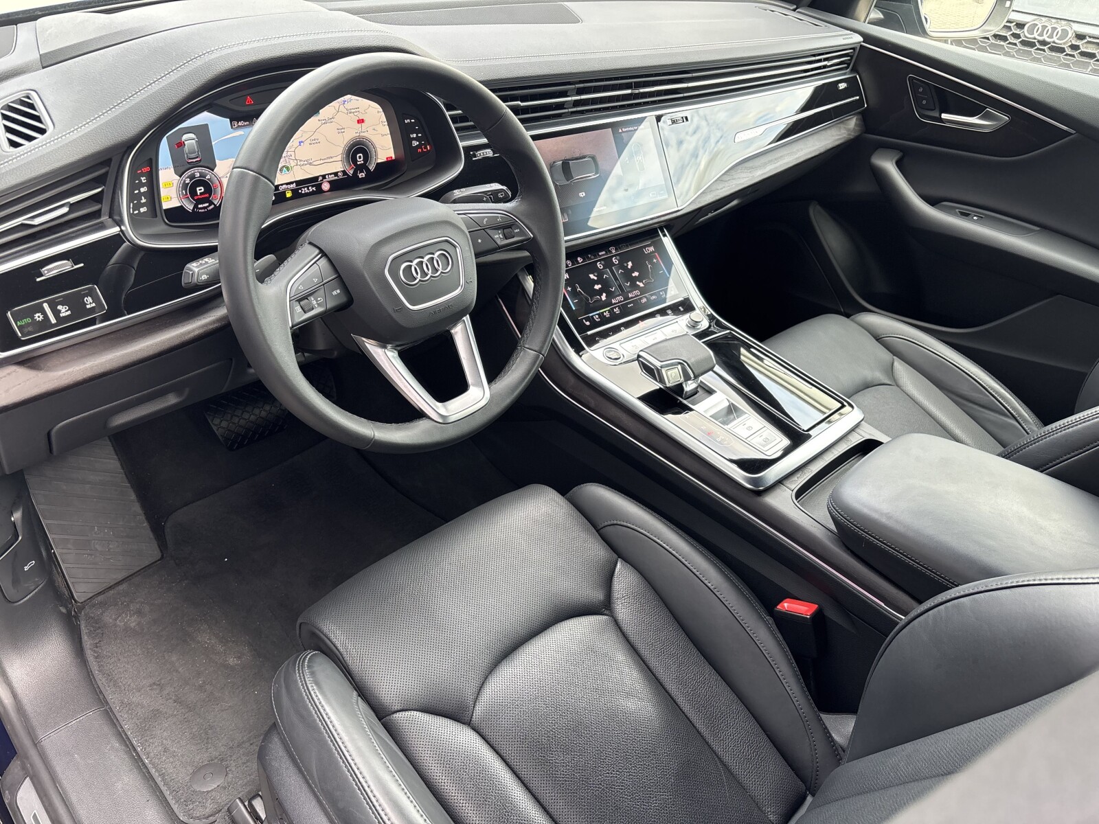 Audi Q8 - zdjęcie 15
