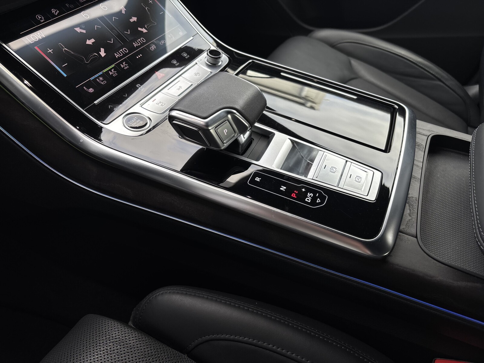 Audi Q8 - zdjęcie 17