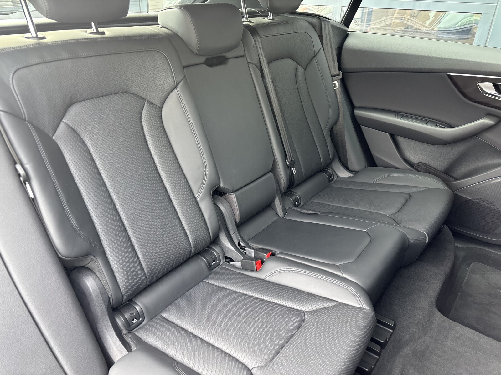 Audi Q8 - zdjęcie 34