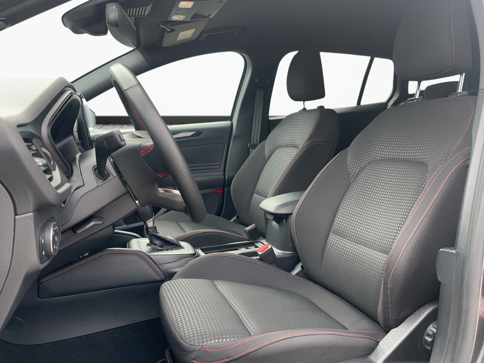 Ford Focus - zdjęcie 12