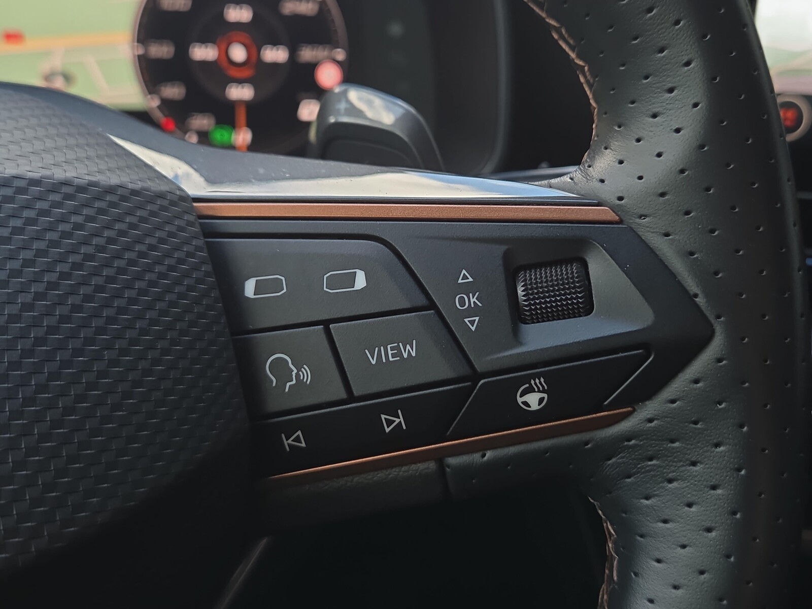Cupra Formentor - zdjęcie 17