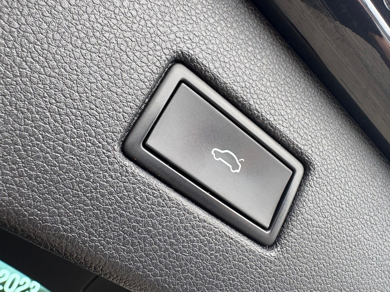 Volkswagen Tiguan - zdjęcie 19
