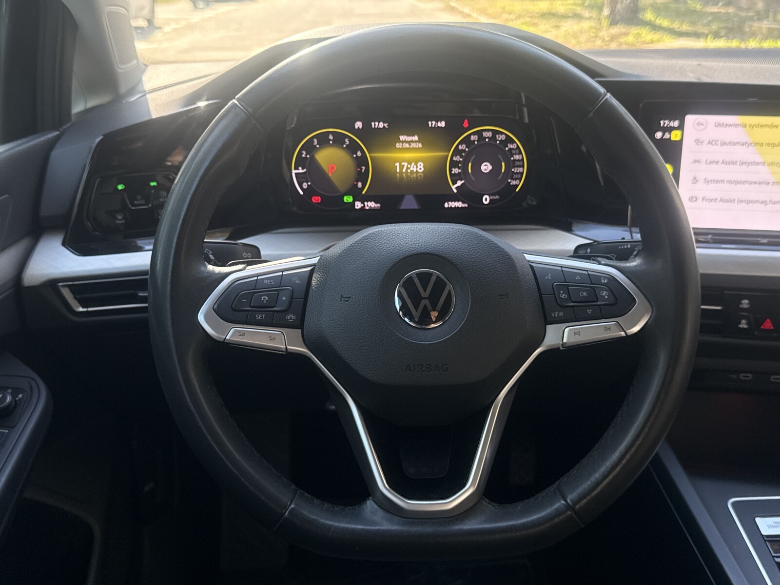 Volkswagen Golf - zdjęcie 13