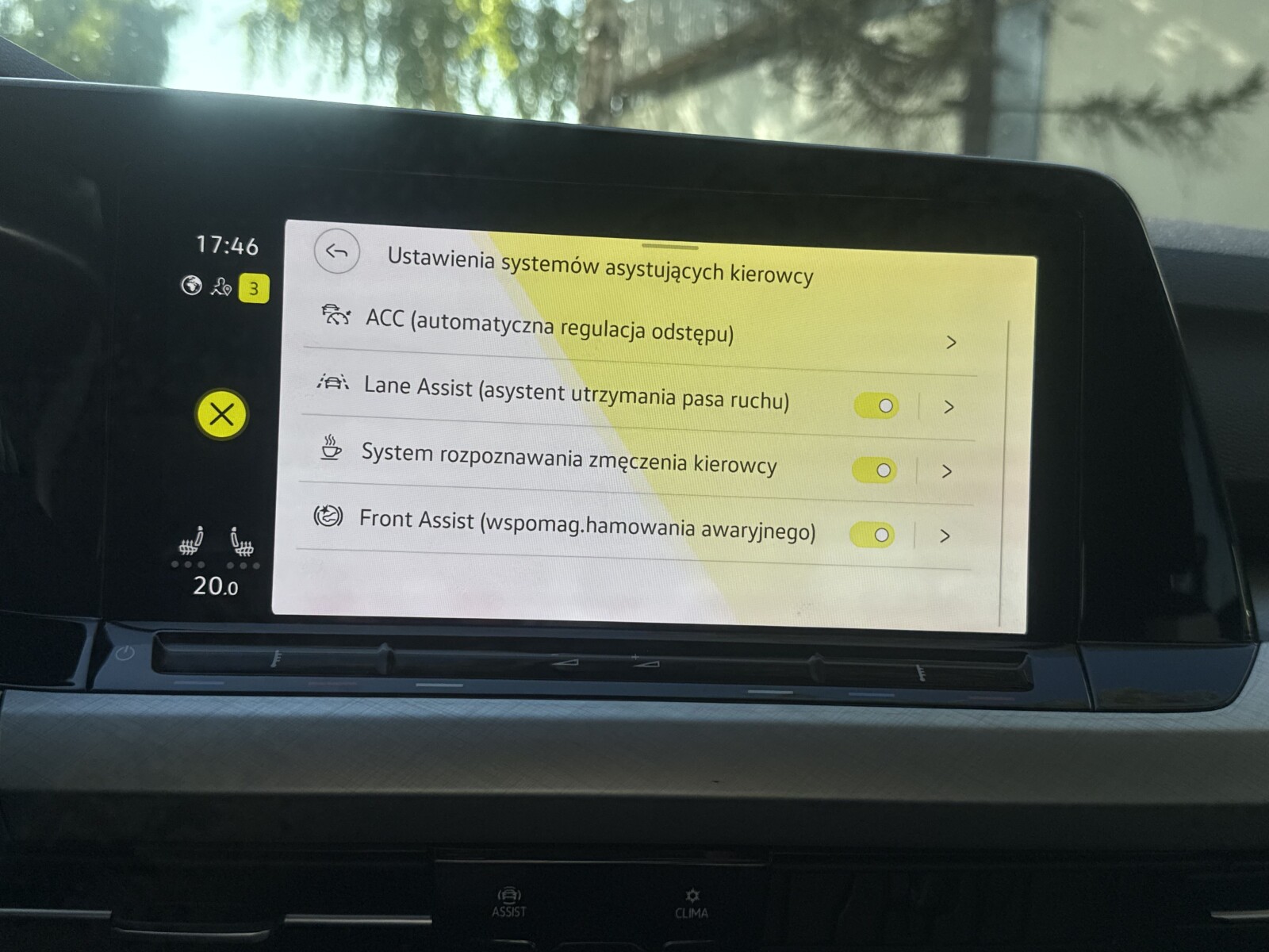 Volkswagen Golf - zdjęcie 21