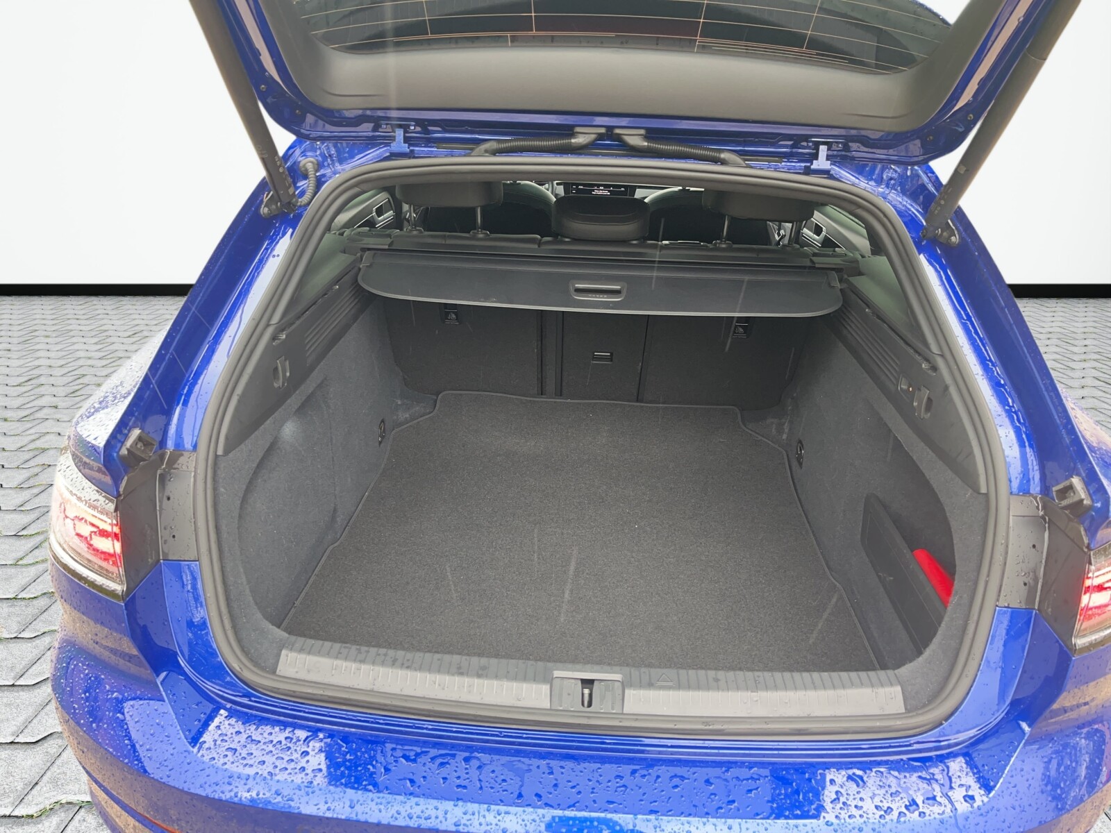 Volkswagen Arteon Shooting Brake - zdjęcie 34