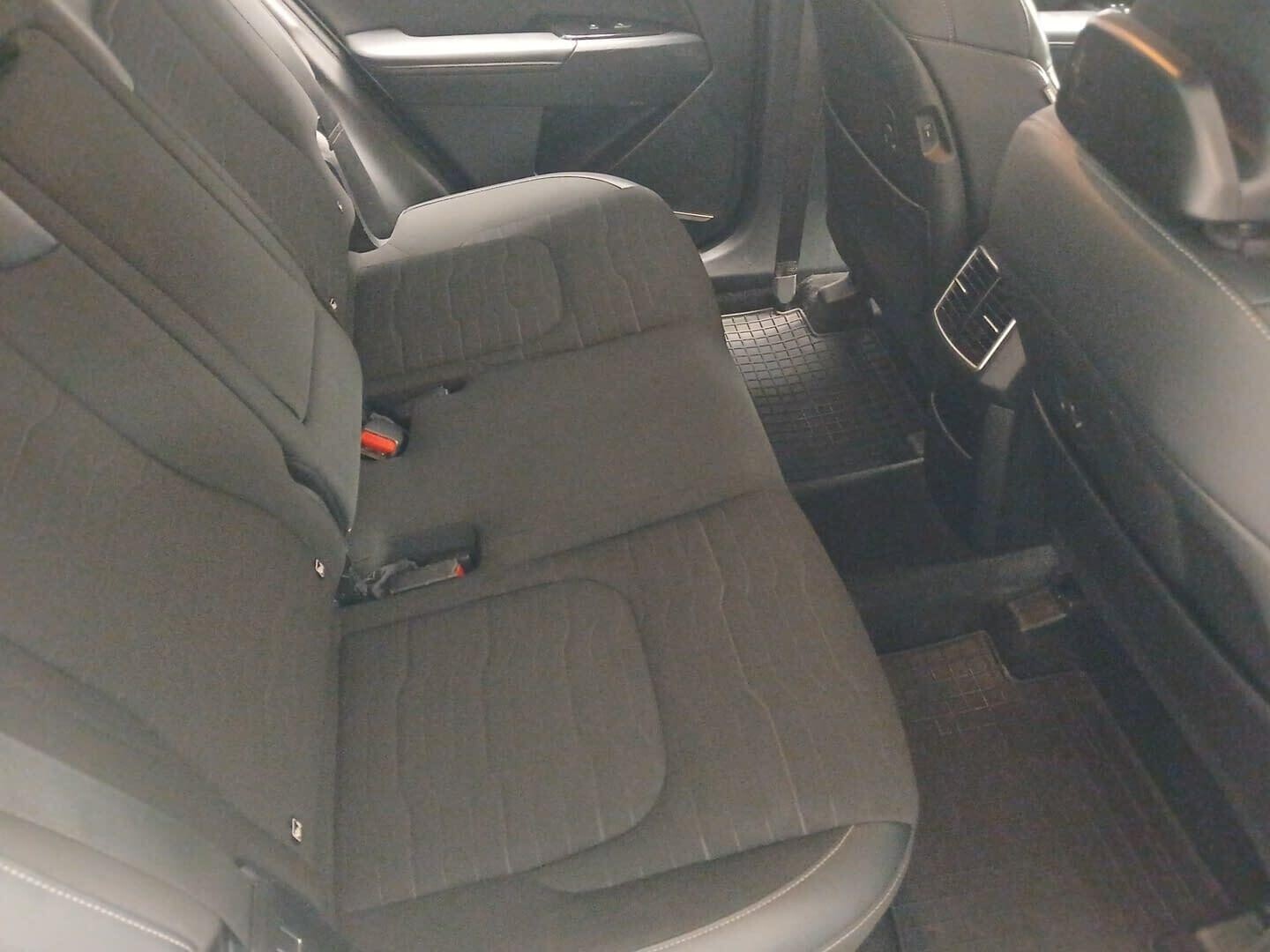 Kia Sportage - zdjęcie 24