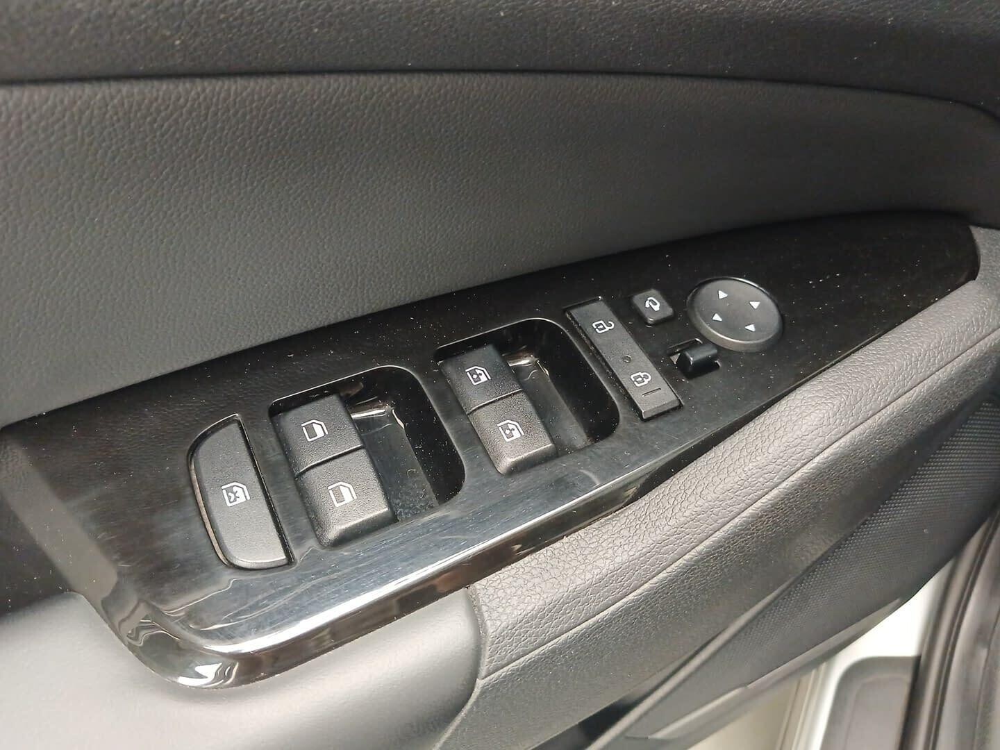 Kia Sportage - zdjęcie 22