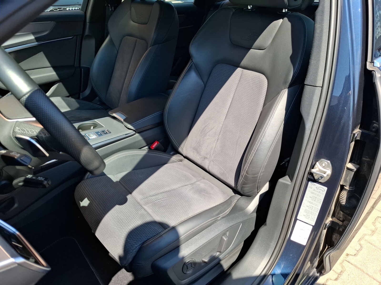 Audi A6 Avant - zdjęcie 15