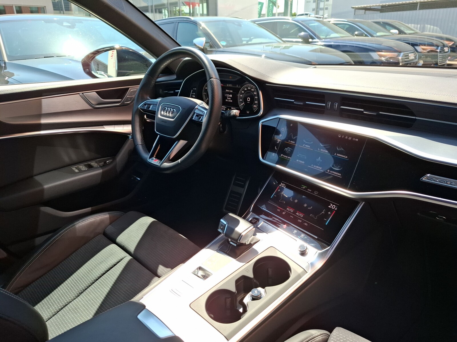 Audi A6 Avant - zdjęcie 12