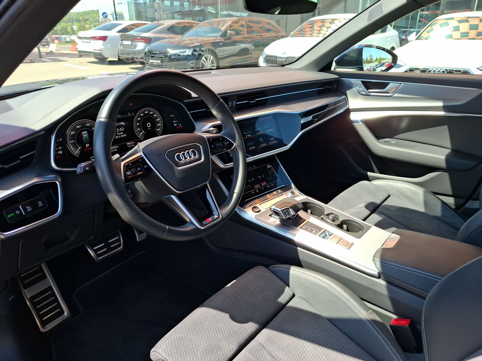 Audi A6 Avant - zdjęcie 25