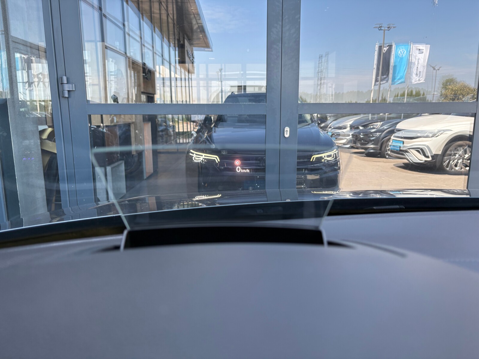 Volkswagen Tiguan Allspace - zdjęcie 26