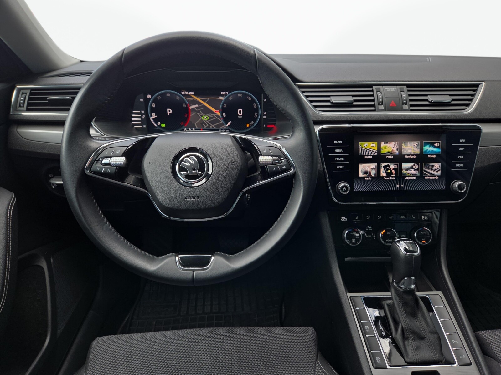 Škoda Superb - zdjęcie 9