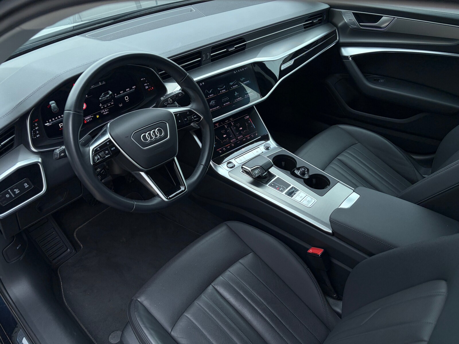 Audi A6 Avant - zdjęcie 13