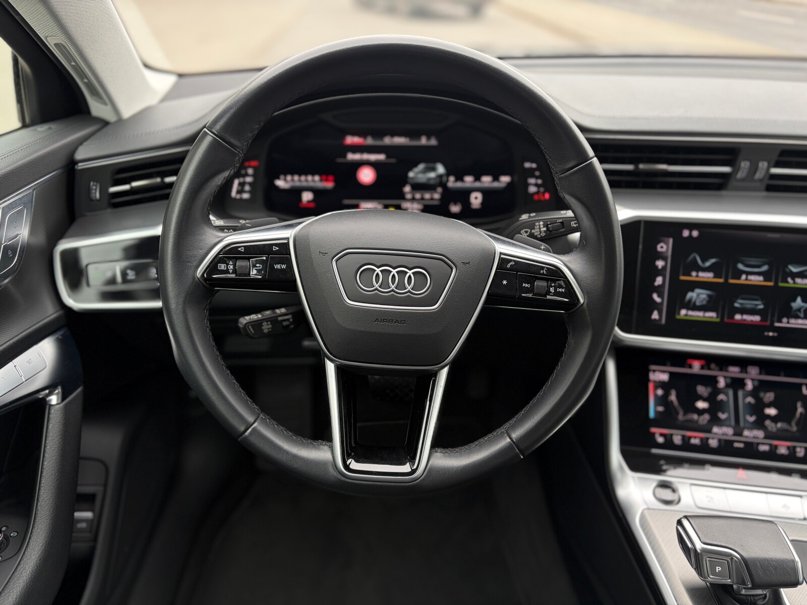 Audi A6 Avant - zdjęcie 14