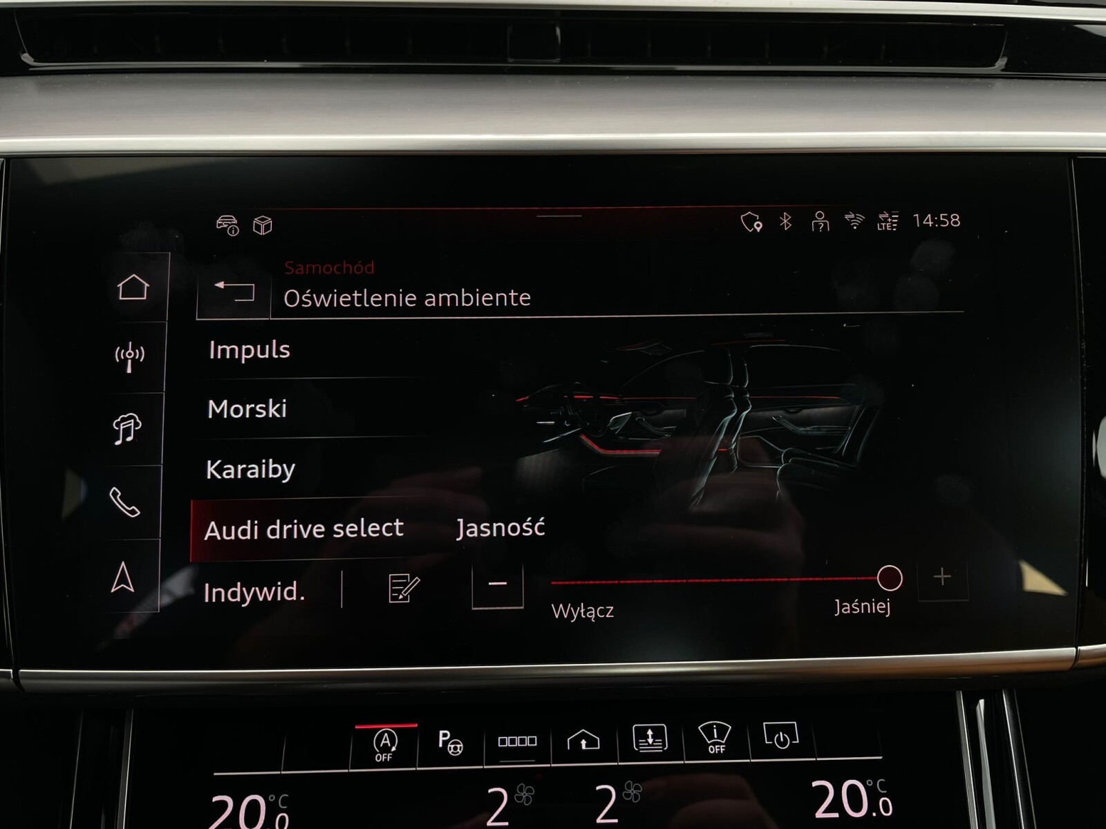Audi A8 - zdjęcie 35