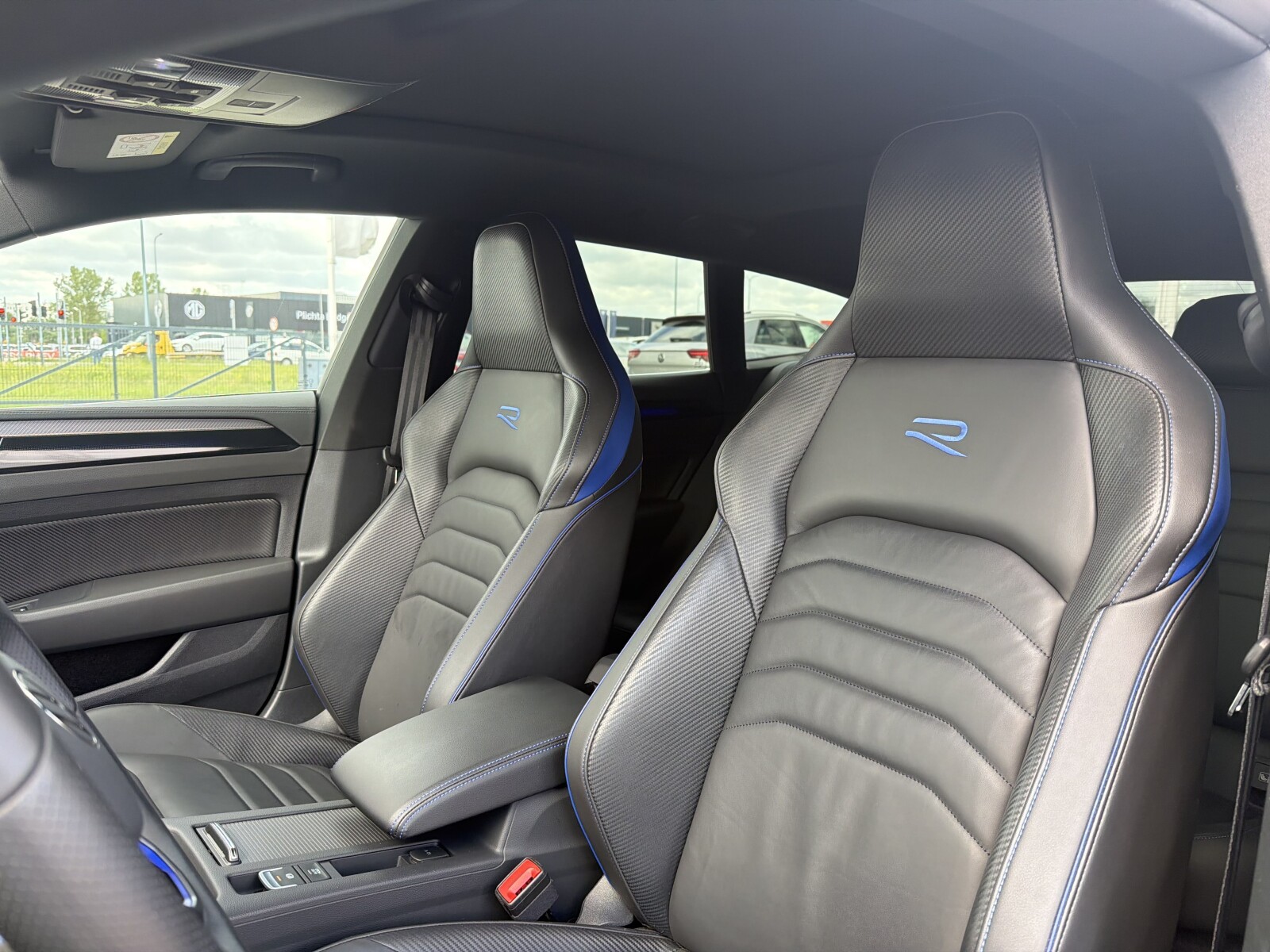 Volkswagen Arteon Shooting Brake - zdjęcie 24