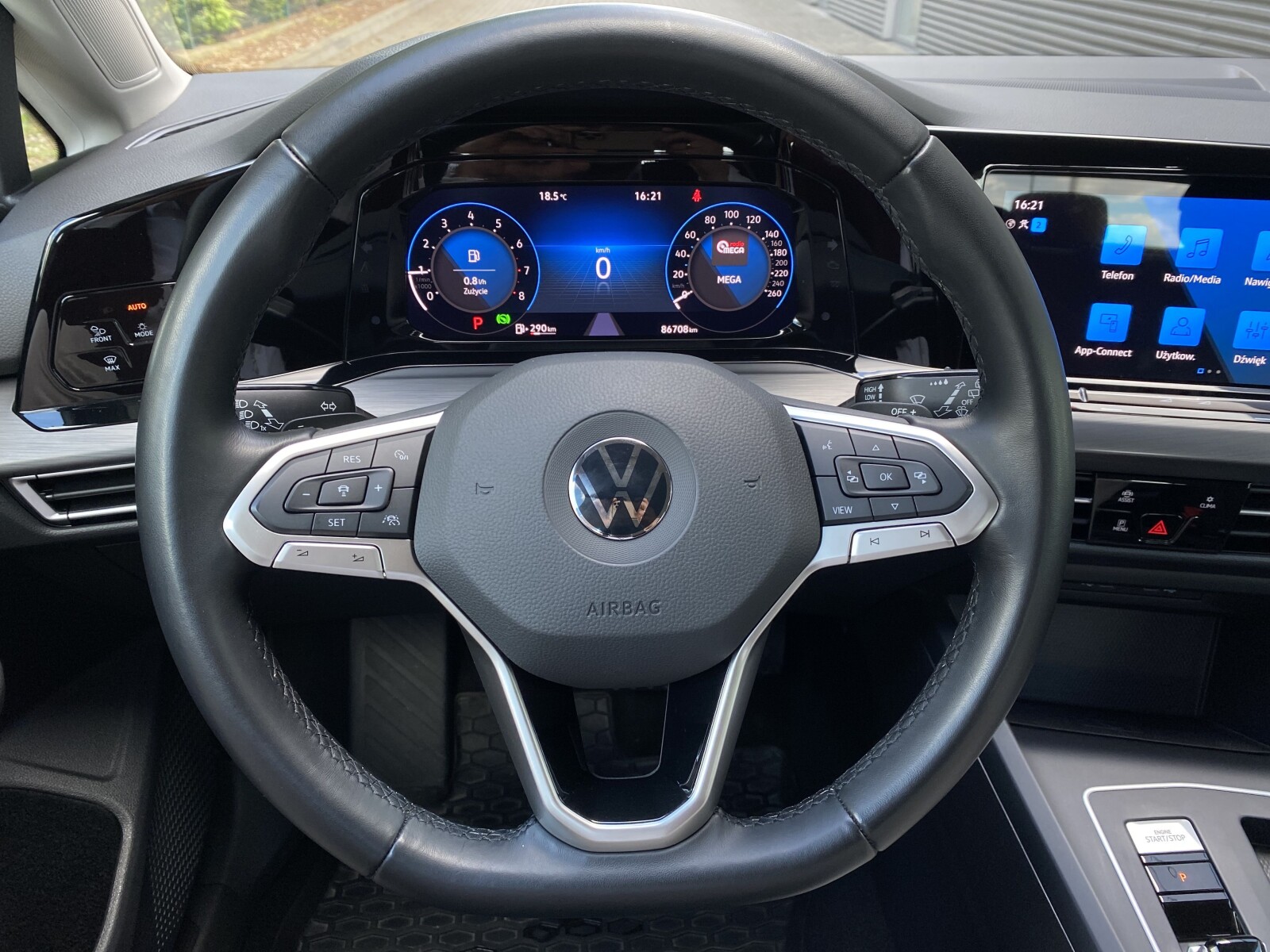 Volkswagen Golf Variant - zdjęcie 13