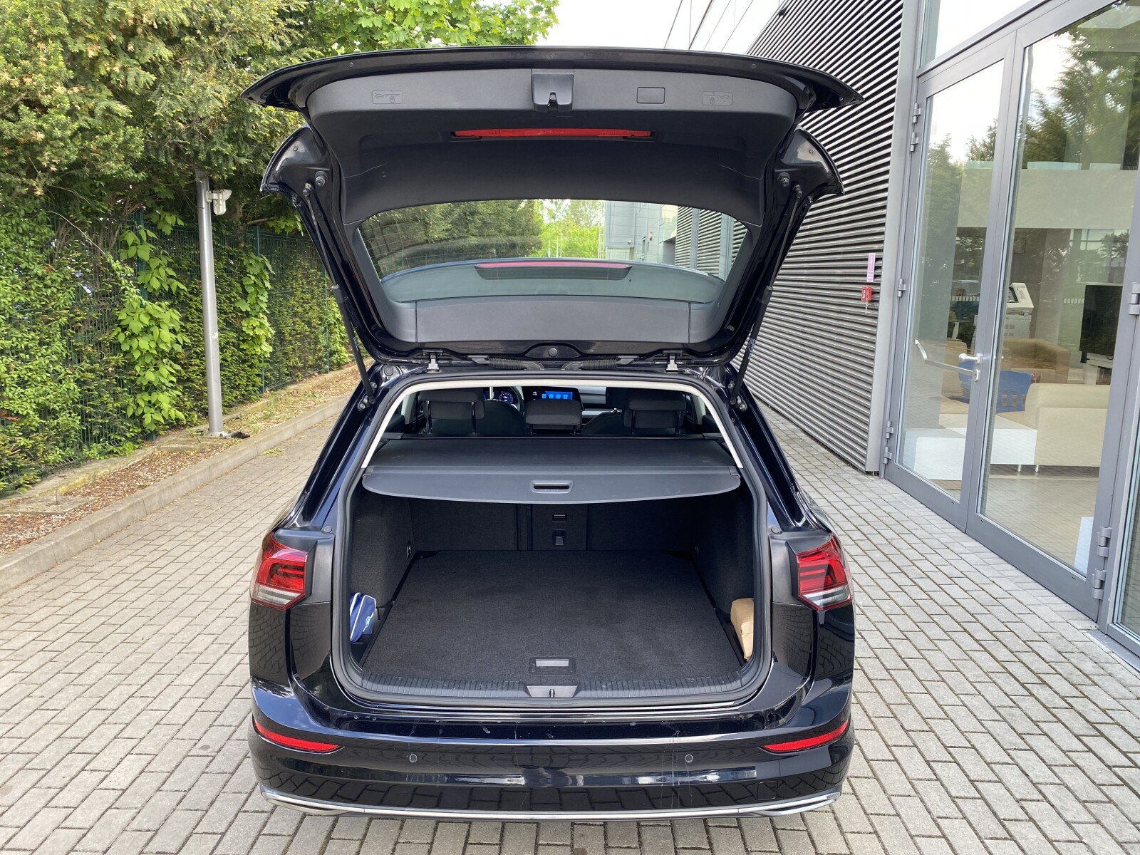 Volkswagen Golf Variant - zdjęcie 27