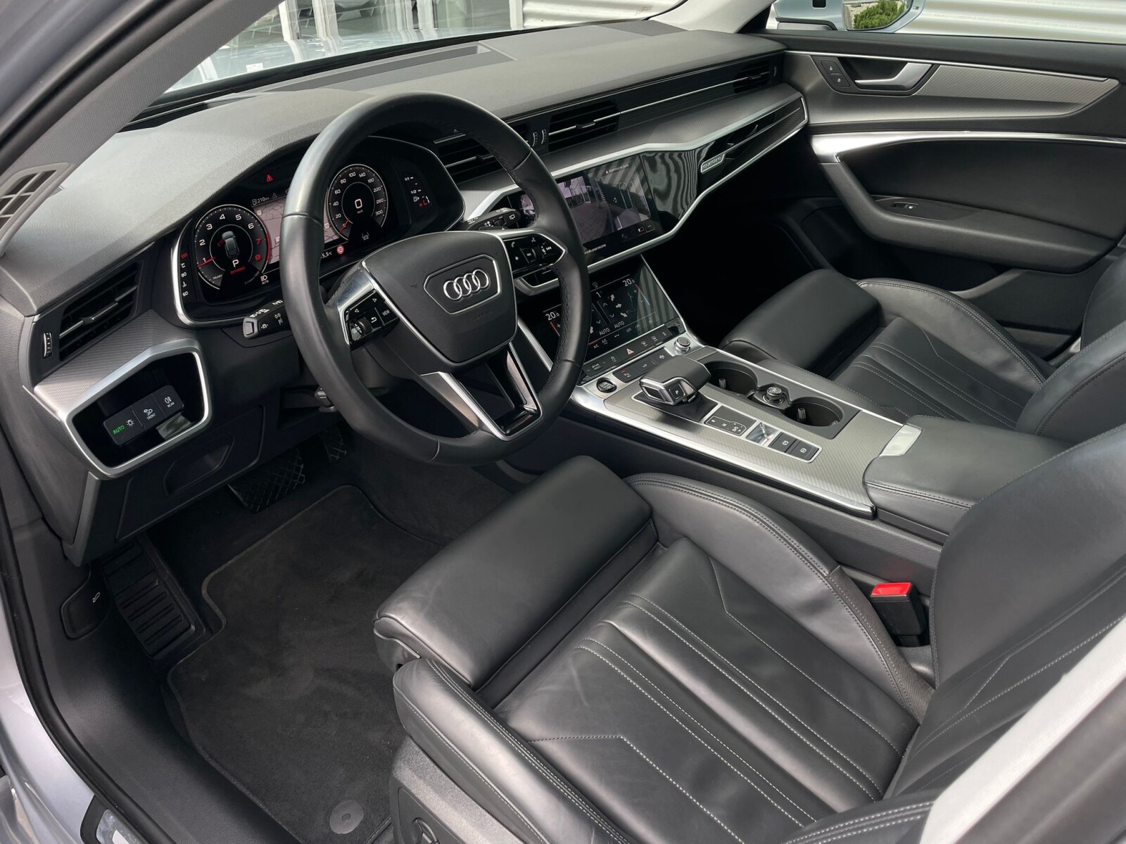 Audi A6 Avant - zdjęcie 22