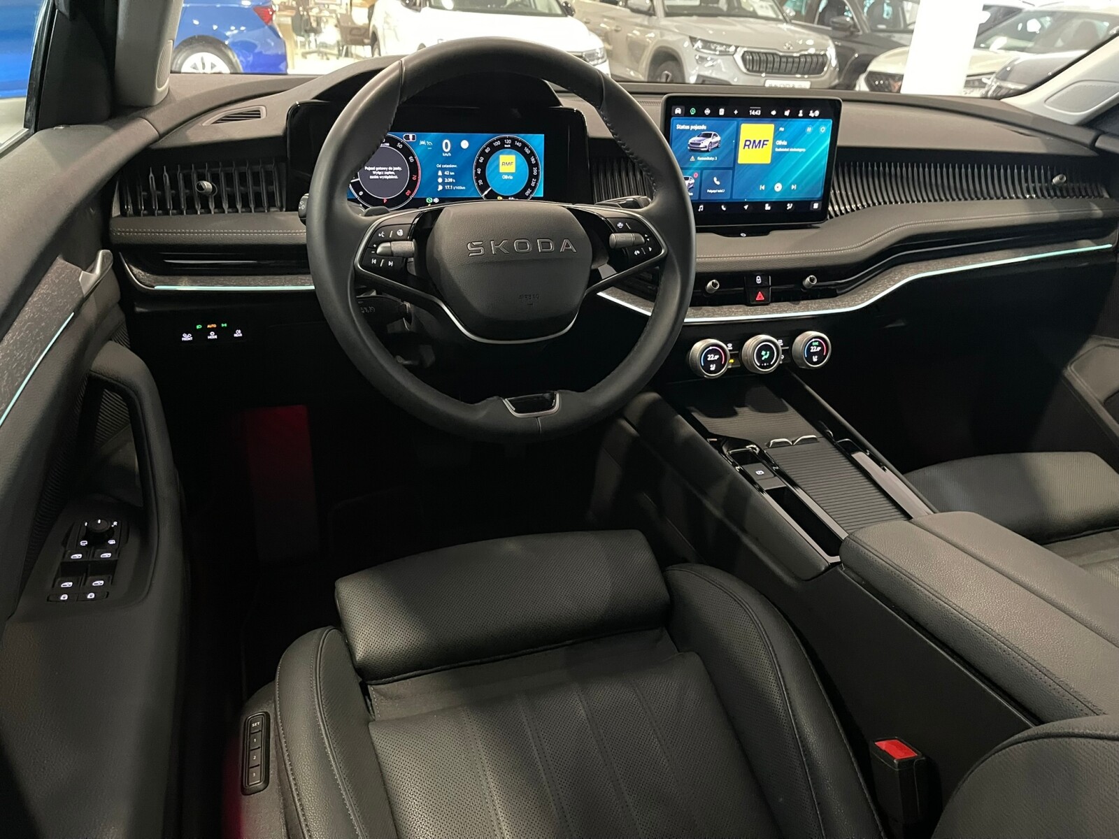 Škoda Superb - zdjęcie 11