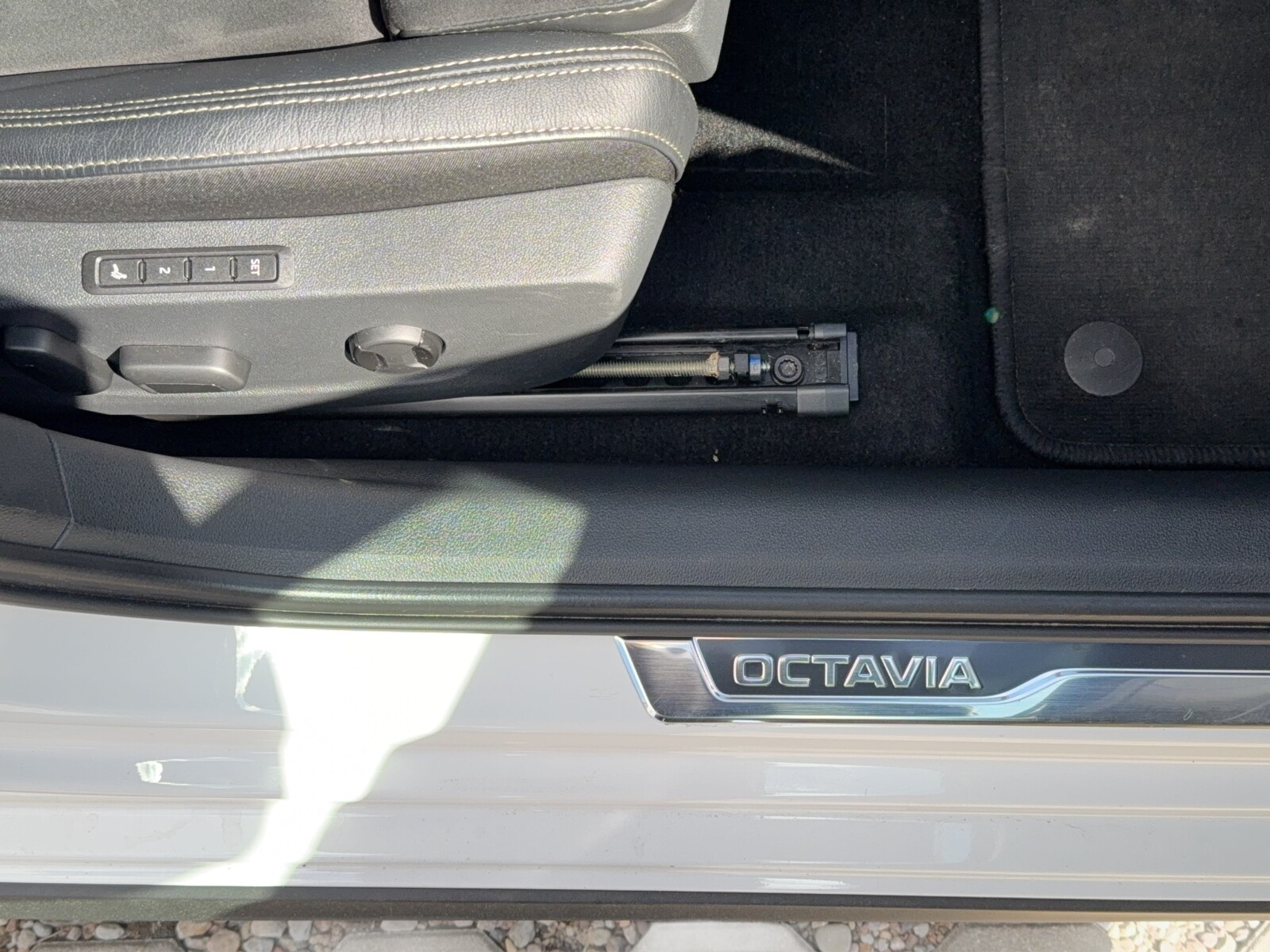 Škoda Octavia - zdjęcie 33
