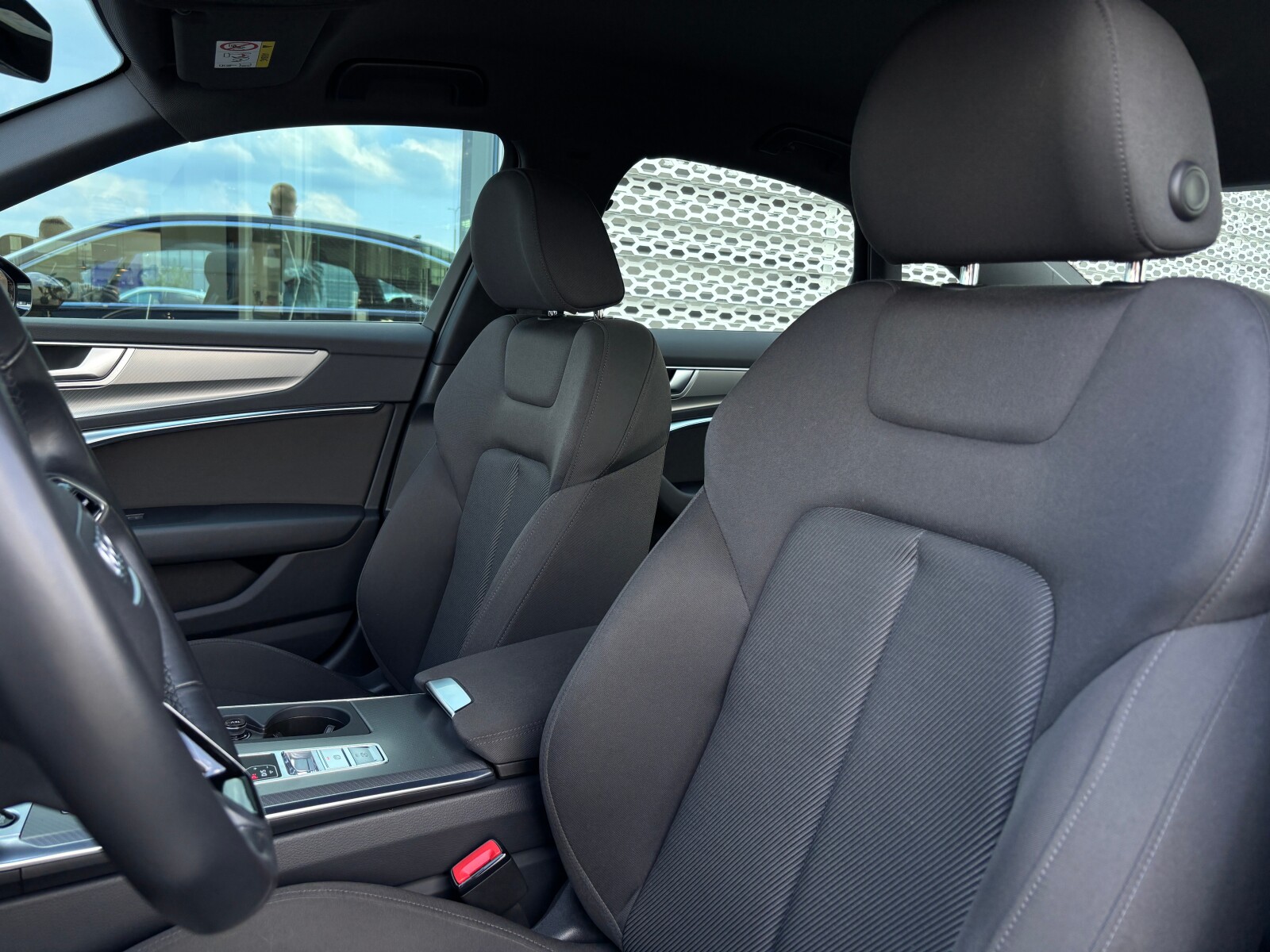 Audi A6 Limousine - zdjęcie 11