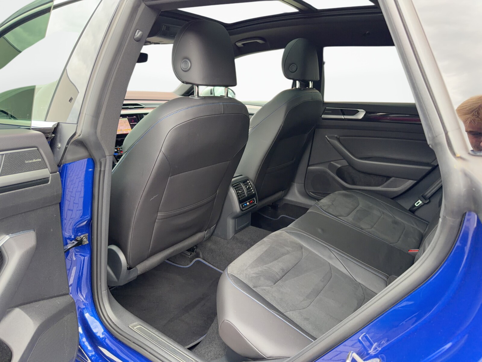 Volkswagen Arteon Shooting Brake - zdjęcie 36