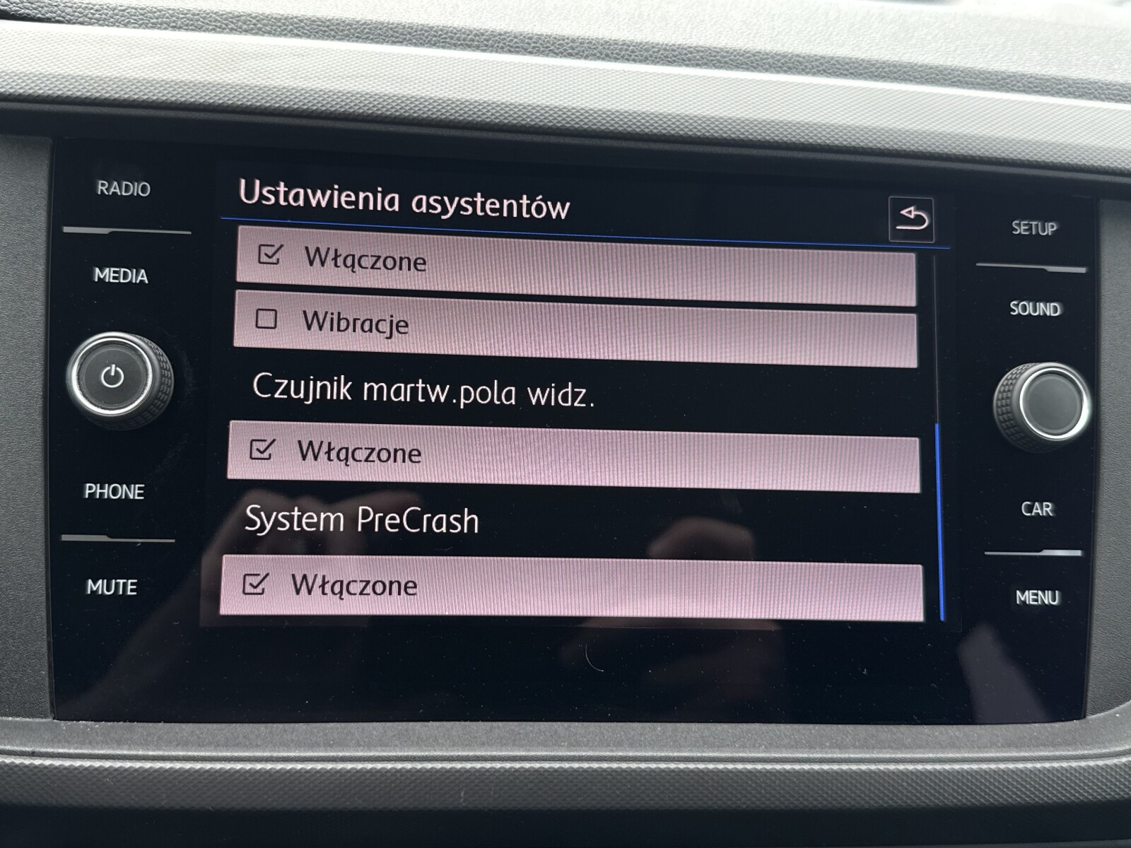 Volkswagen T-Cross - zdjęcie 33