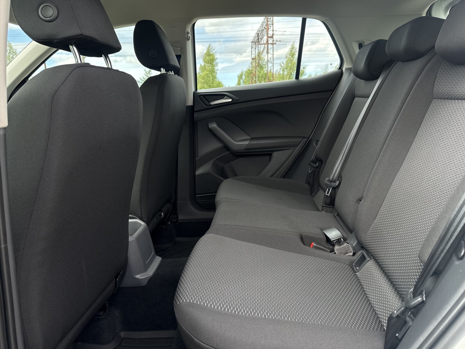 Volkswagen T-Cross - zdjęcie 29