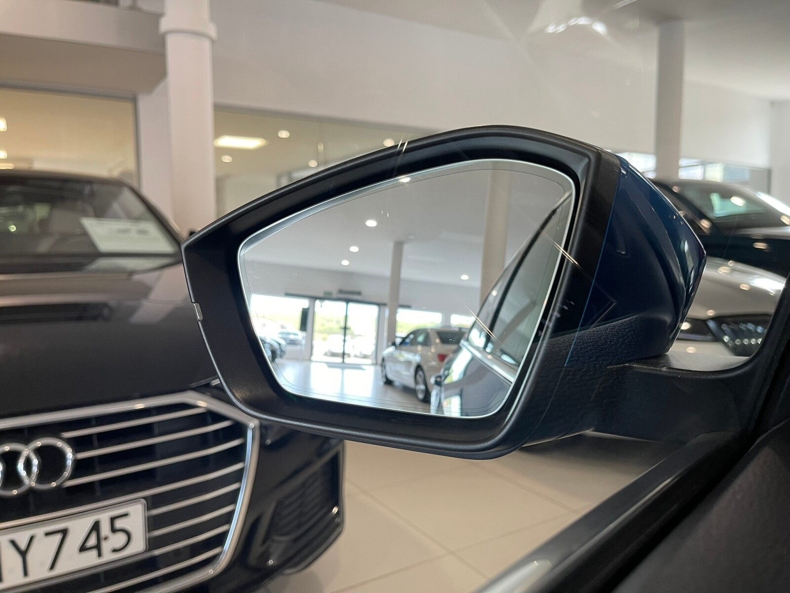 Škoda Superb - zdjęcie 33