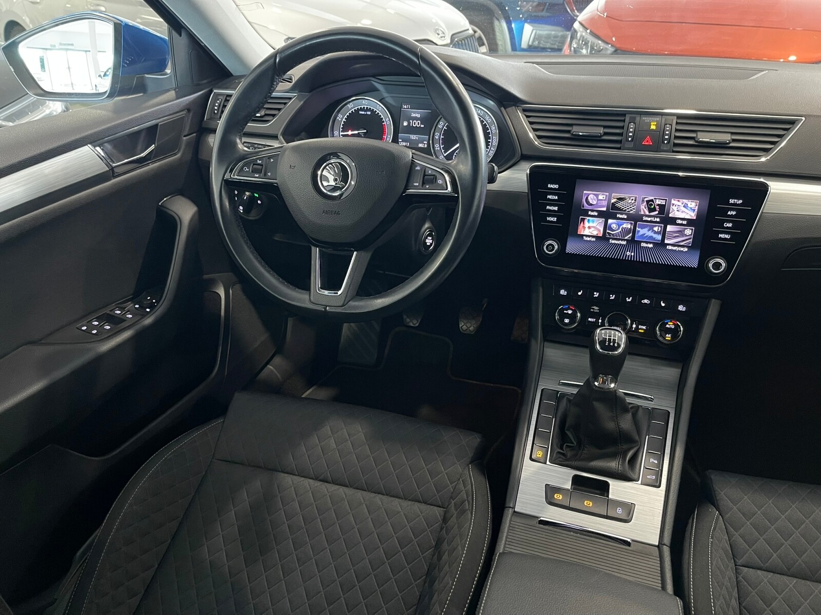 Škoda Superb - zdjęcie 14