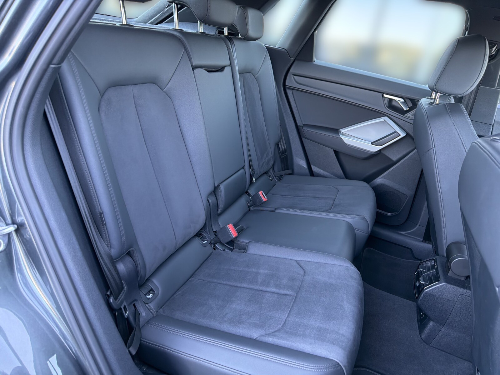 Audi Q3 - zdjęcie 14
